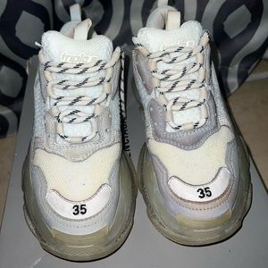 Balenciaga triple s